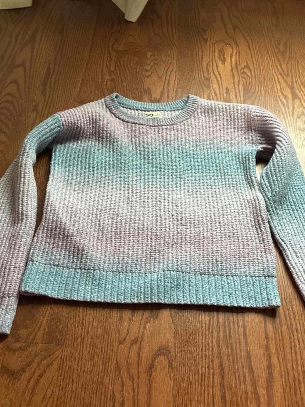 SO Ombre Crewneck Sweater in Lavender and Mint